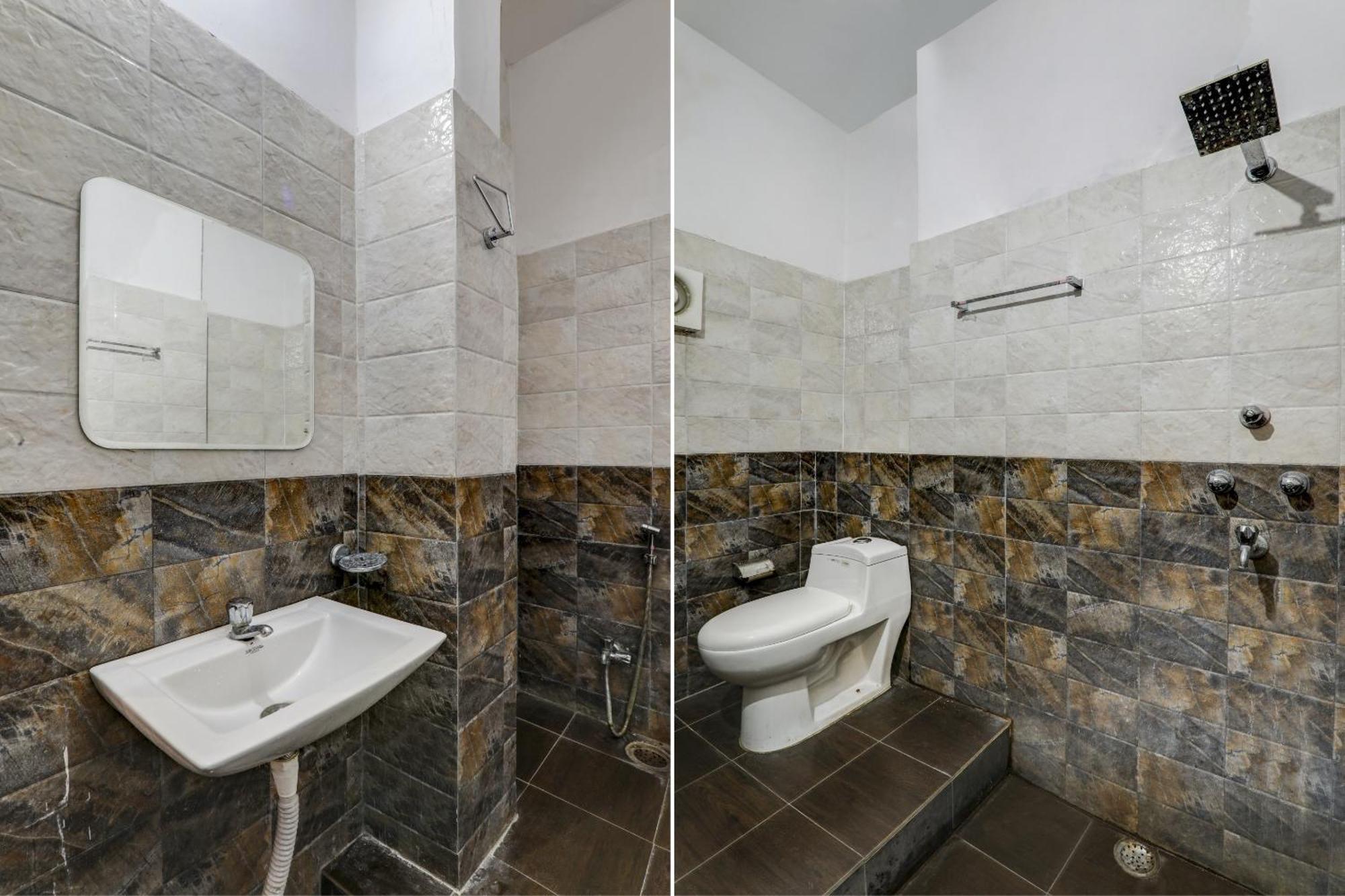 Hotel O Moon Palace Near Sahara Ganj Mall ลัคเนา ภายนอก รูปภาพ